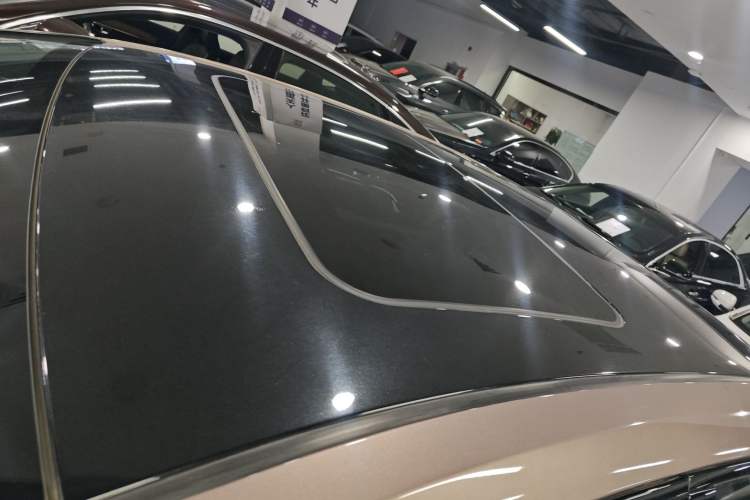 Used Toyota bZ3 2023 616 km Long-Range Premium
