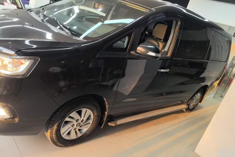 Used  M4 2016 2.0L manual luxury edition
