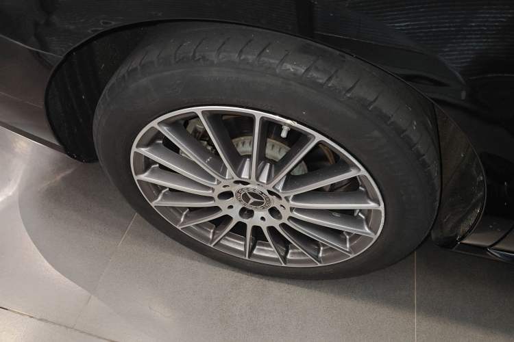 Used Mercedes-Benz E-Class 2022 Second Facelift E 260 L
