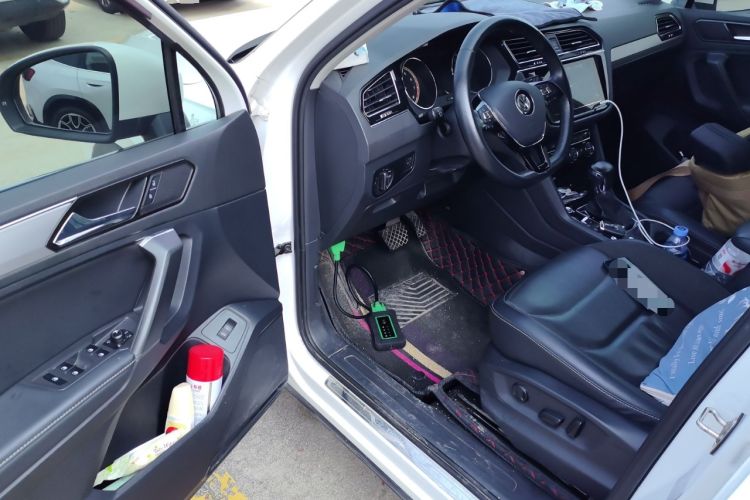 Used Volkswagen Tiguan L 2019 Revised 330TSI Automatic Two-Wheel Drive Smart & Luxury Edition China VI Standard
