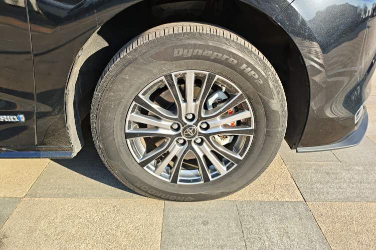 Used Toyota Sienna 2021 2.5L Hybrid Comfort Edition