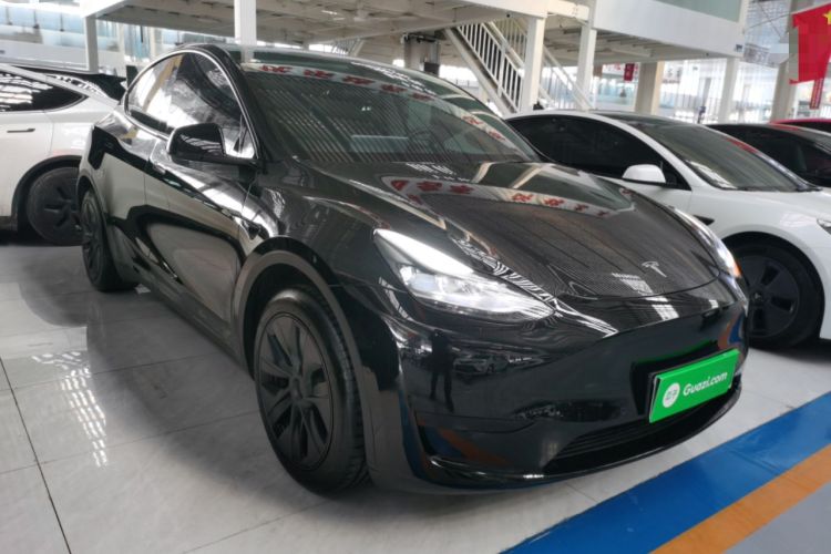 Used Tesla Model Y 2023 Rear-Wheel-Drive Version
