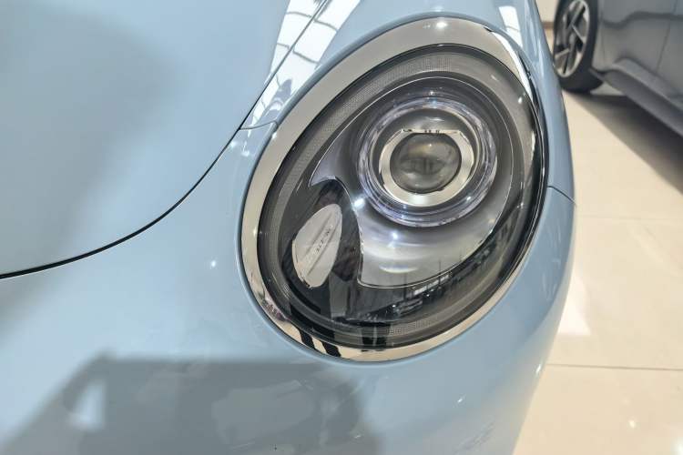 Used ORA Good Cat 2021 400km Standard Range Venus Edition Lithium Iron Phosphate