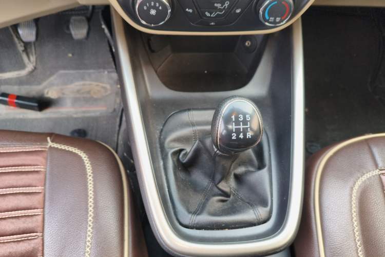 Used Ford Escort 2017 Revised Version 1.5L Manual Comfort Edition