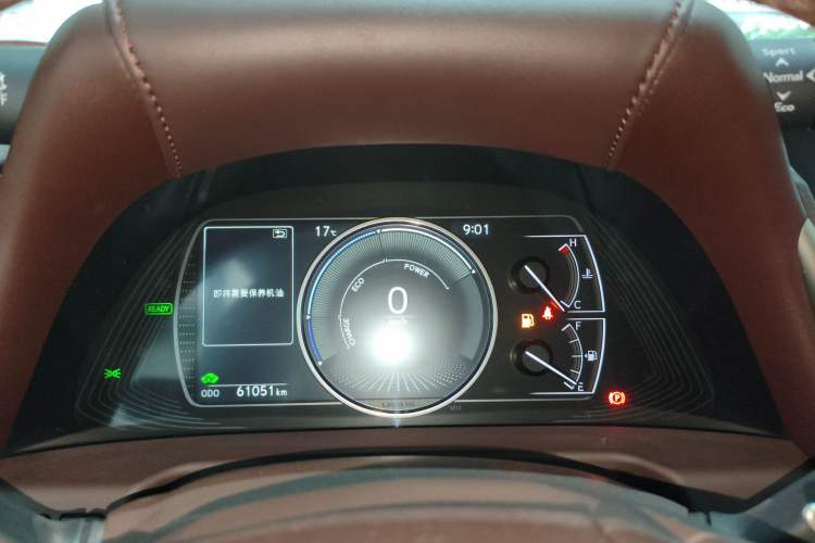 Used Lexus ES 2020 300h Deluxe Edition
