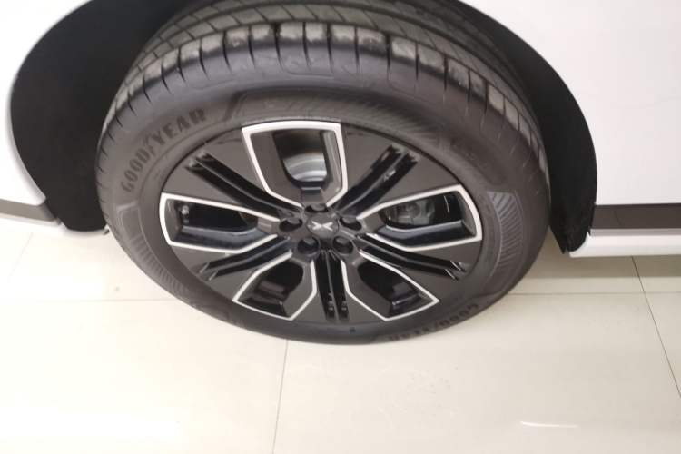 Used XPeng G9 2025 625 Long-Range Max
