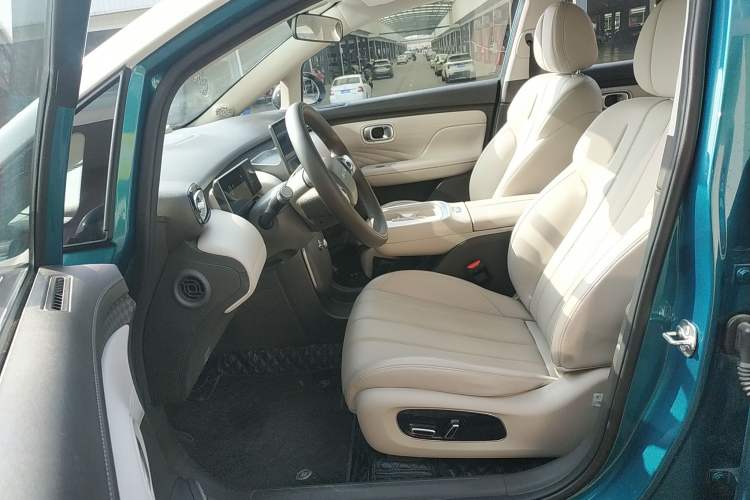 Used AION UT 2025 420 Prestige Edition