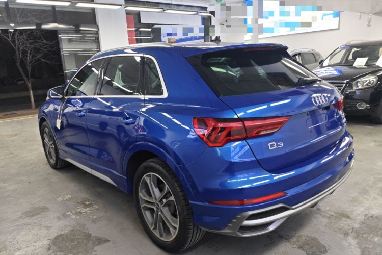 Used Audi Q3 2021 40 TFSI Fashion Dynamic Model