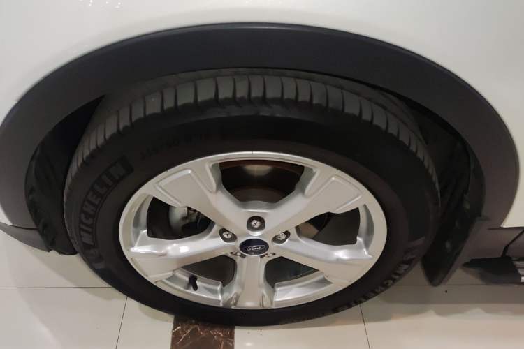 Used Ford Kuga 2018 Facelifted EcoBoost 180 Two-Wheel Drive Luxury Wing Edition