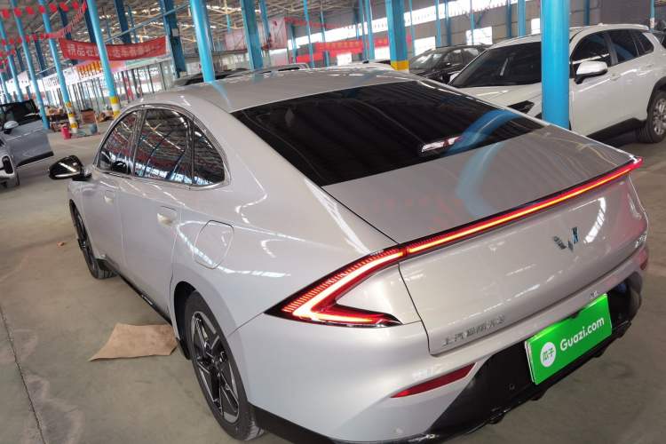 Used Wuling Xingguang 2024 Co-Creation Edition 510 Advanced Model
