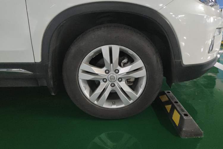 Used Changan CS75 2016 1.8T Automatic Elite Model China V Standard
