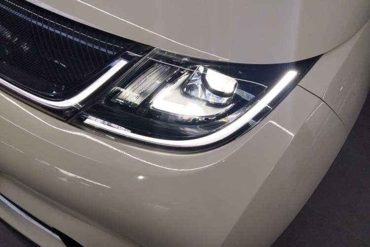 Used BYD Dolphin 2023 420 km Fashion Edition