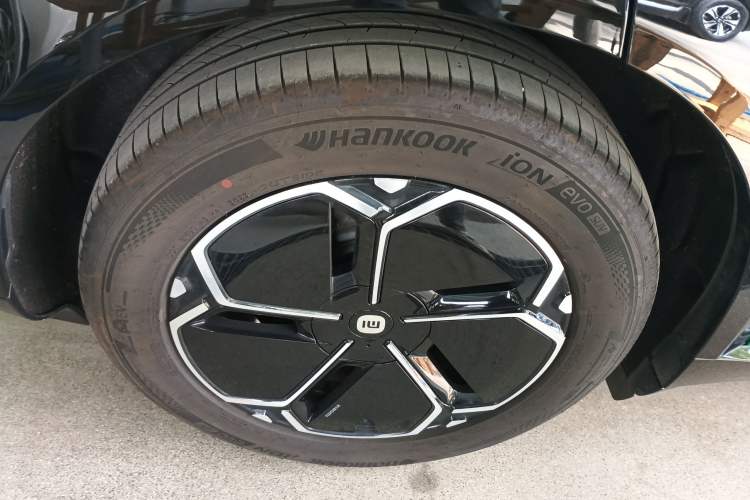 Used  YU7 2025 Ultra-Long Range Rear-Wheel Drive Version