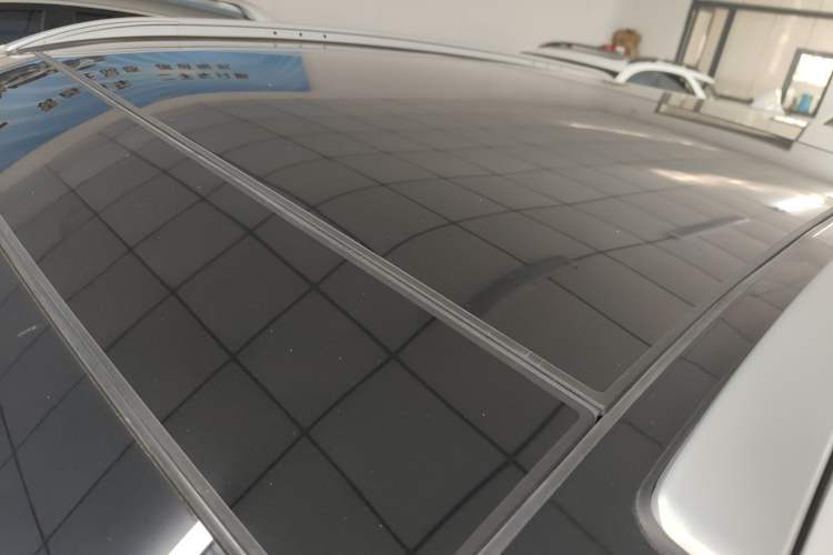 Used Hyundai Santa Fe 2017 2.0T Automatic Two-Wheel Drive Smart Version 7 Seats