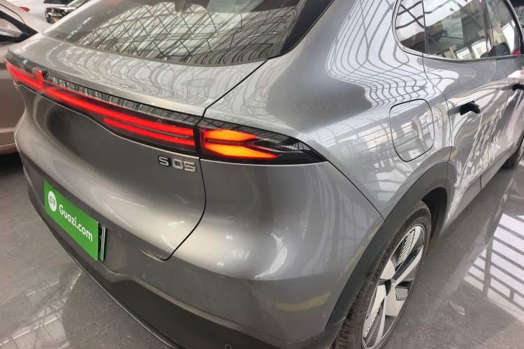 Used  S05 2024 510 Ultra Pure Electric Version
