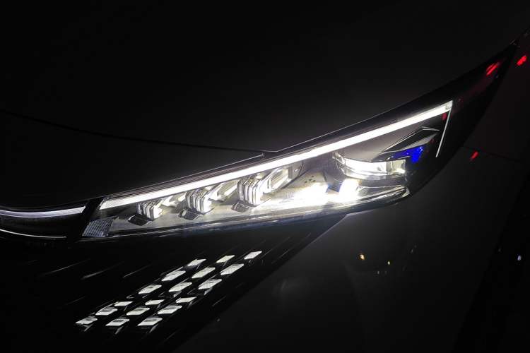 Used Roewe RX5 New Energy 2023 eRX5 Super Hybrid Premium Edition