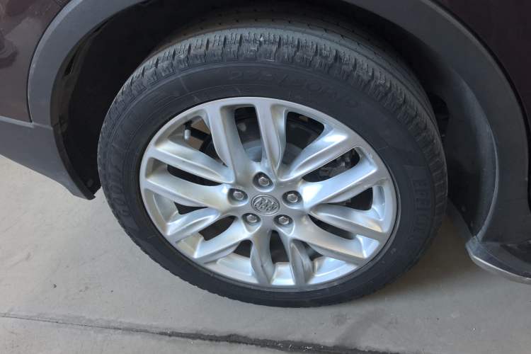 Used Buick Envision 2018 28T Four-Wheel Drive Luxury Model