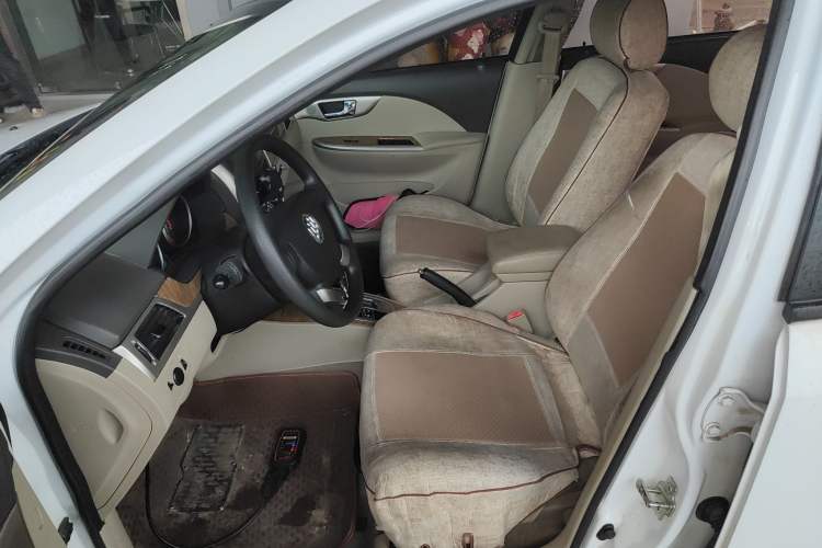 Used Buick Excelle 2015 1.5L Automatic Classic Model