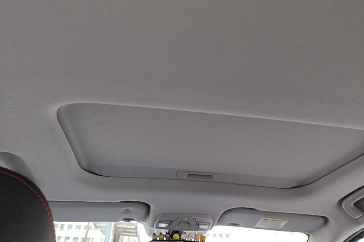 Used Geely Auto Vision X3 2021 PRO 1.5L CVT Deluxe Model
