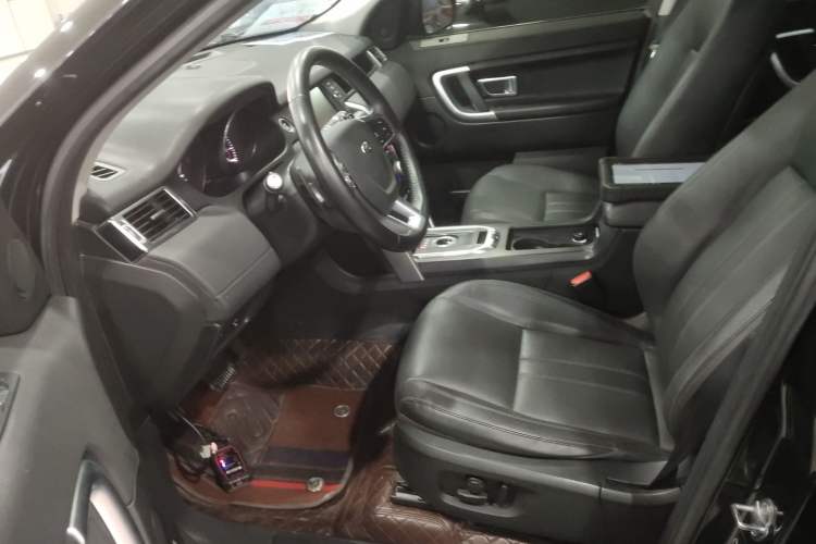 Used Land Rover Discovery Sport 2016 2.0T SE
