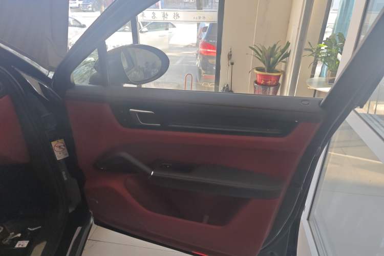 Used Porsche Cayenne 2019 Cayenne Coupé 3.0T
