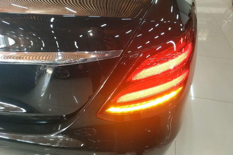 Used Mercedes-Benz E-Class 2019 Facelifted E 300 L Stylish Version
