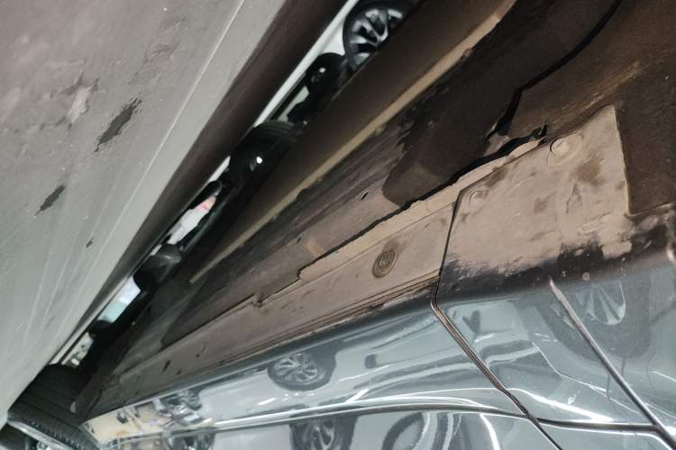 Used Li Auto L8 2024 PRO Model
