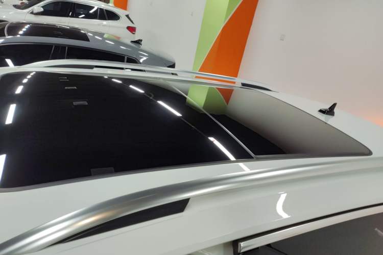 Used Volkswagen Tayron 2022 280TSI Two-Wheel Drive Luxury Smart Connectivity Version
