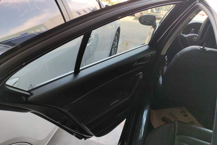 Used Volkswagen Magotan 2019 330TSI DSG Leading Model China VI Standard
