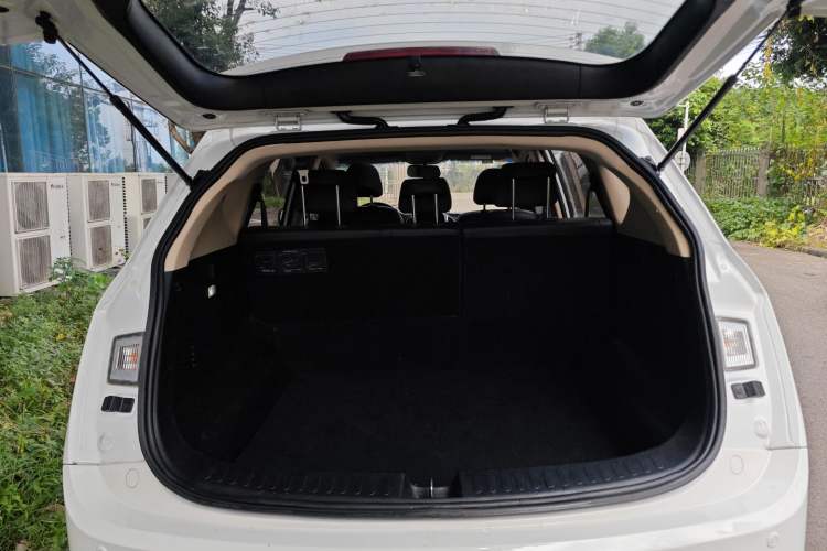 Used Baojun 560 2016 1.8L iAMT Luxury Model
