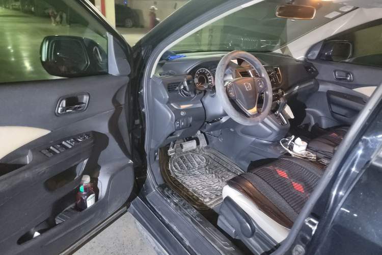 Used Honda CR-V 2015 2.0L two-wheel drive Fashion Edition
