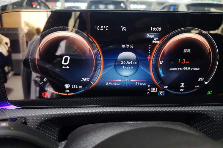 Used Mercedes-Benz A-Class 2022 Revised Version A 200 L Sport Sedan Fashionable Style
