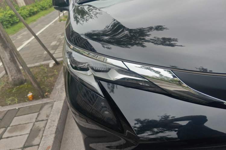 Used Toyota Sienna 2023 2.5L Hybrid Comfort Edition
