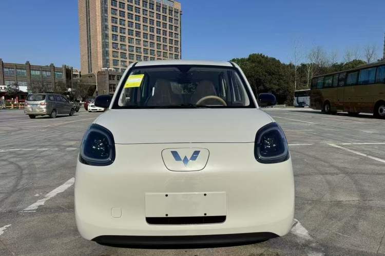 Used Wuling Hongguang MINIEV 2025 Four-Door Version Advanced Edition
