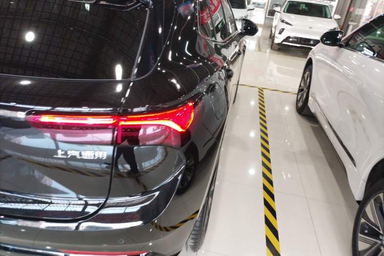 Used Buick Envision 2024 Encore S 25T Ignite Black Style Edition