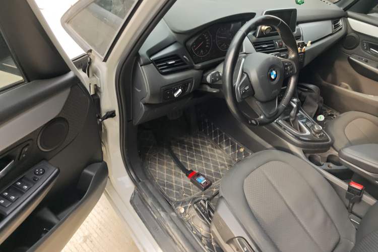 Used BMW 2 Series Active Tourer 2016 218i Fashion Model
