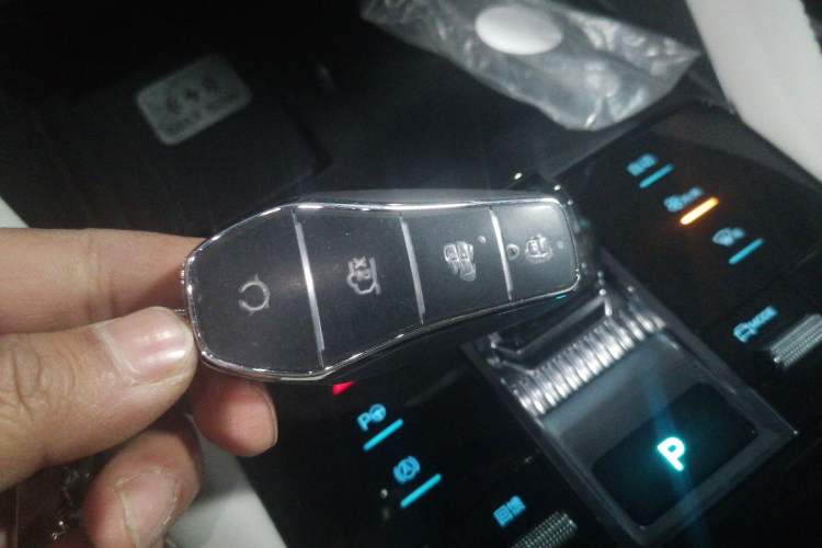 Used BYD Song PLUS New Energy 2025 EV Intelligent Driving Version 520km Premium Model