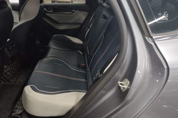 Used BYD Qin PLUS 2021 EV 400KM Luxury Model
