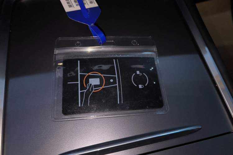 Used Tesla Model Y 2024 Rear-Wheel-Drive Version
