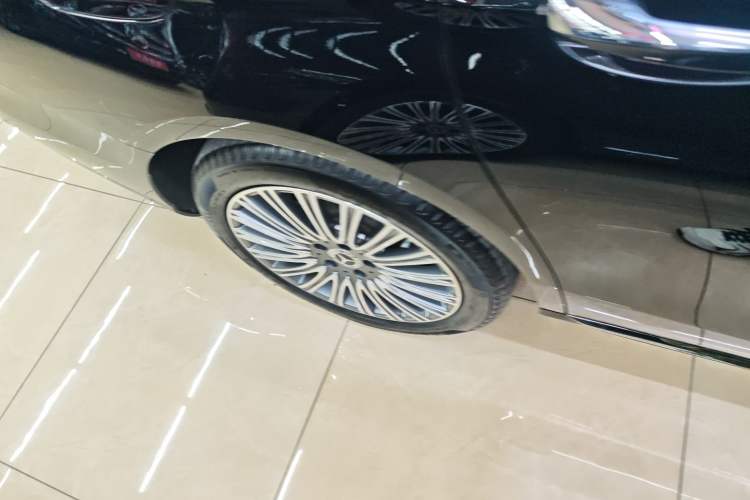 Used Mercedes-Benz E-Class 2023 Updated E 300 L Luxury Edition