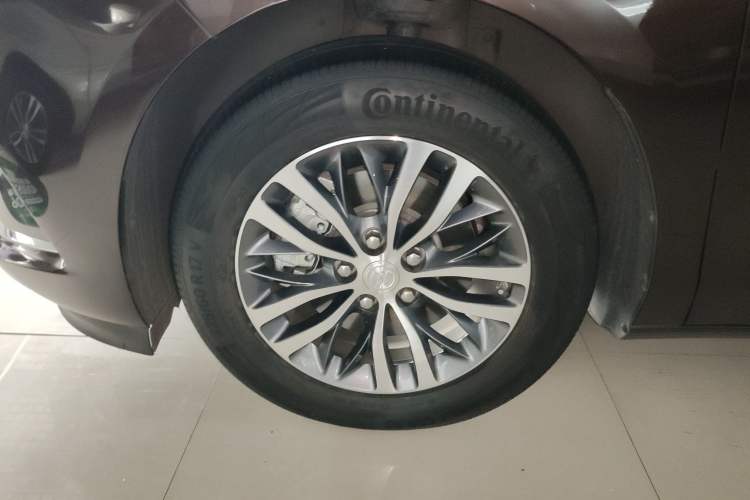 Used Buick GL8 2021 ES Landtrek 653T Comfort Edition
