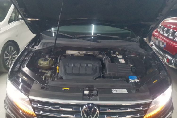 Used Volkswagen Tiguan L 2021 330TSI Automatic Two-Wheel Drive R-Line Enhanced Edition
