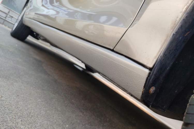 Used Skoda Rapid 2013 1.6L Manual Smart Selection Model
