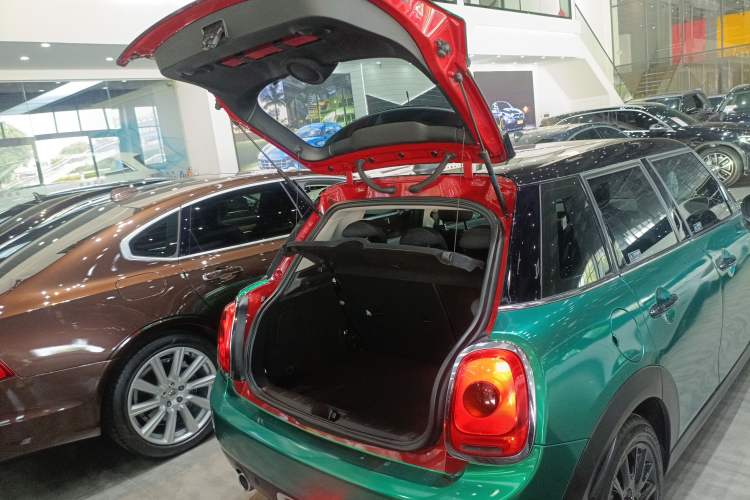 Used  MINI 2016 1.5T COOPER Five-Door Edition
