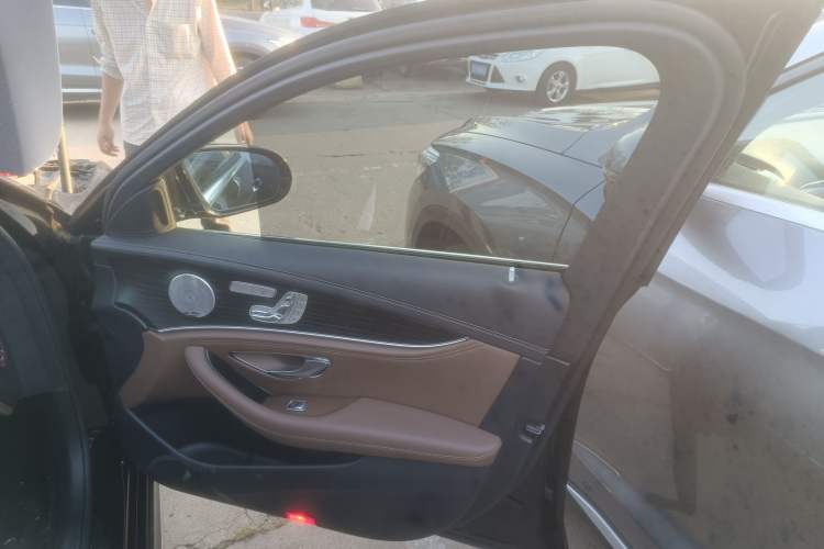 Used Mercedes-Benz E-Class 2021 E 300 L Sport Luxury Edition
