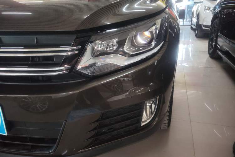 Used Volkswagen Tiguan L 2016 300TSI Automatic Two-Wheel Drive Trend Edition