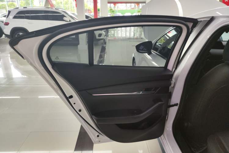 Used Mazda Mazda 3 Axela 2021 2.0L Automatic Zhiya Edition
