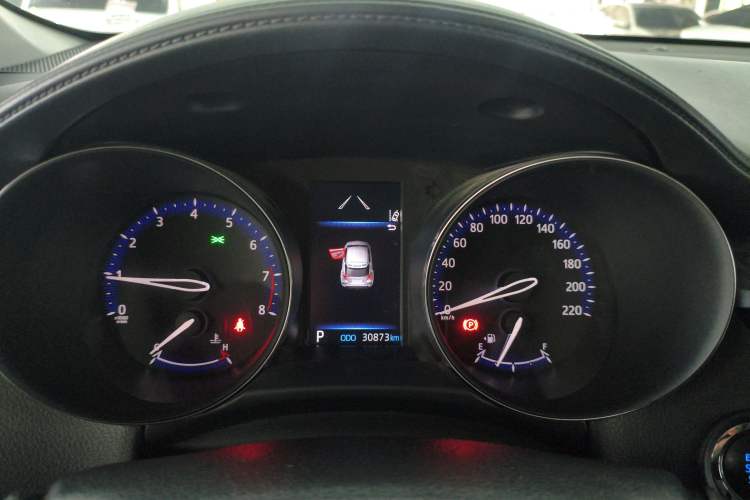 Used Toyota IZOA 2021 2.0L Yidong Edition
