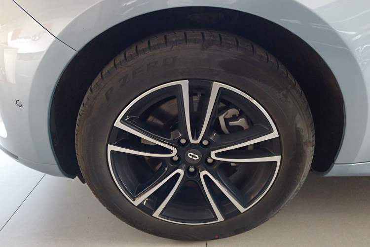 Used Hima AITO M5 2024 Extended-Range Max Rear-Wheel Drive Advanced Intelligent Driving Version