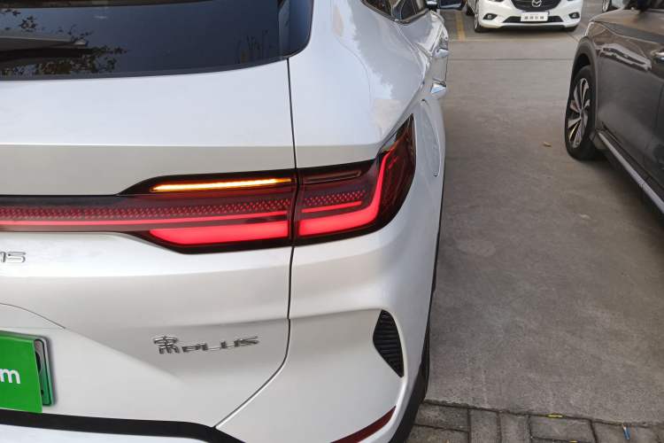 Used BYD Song PLUS New Energy 2023 Champion Edition EV 605KM Flagship PLUS
